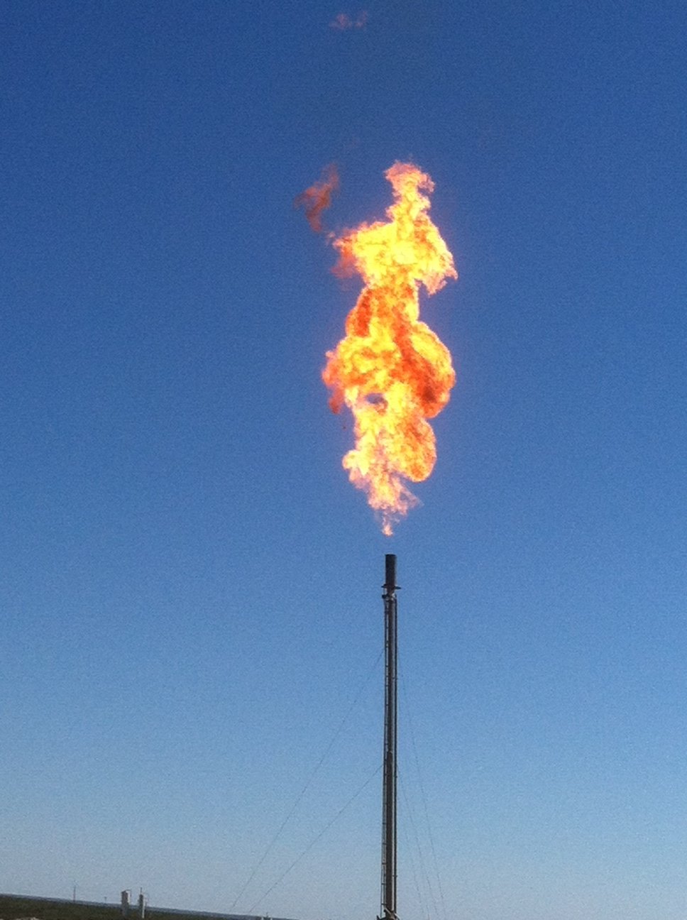 A close up of the gas burn off. image